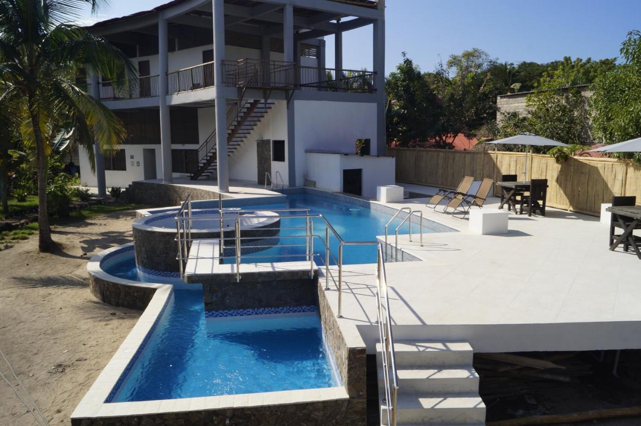 I Wanna Palomino Hotel Luaran gambar
