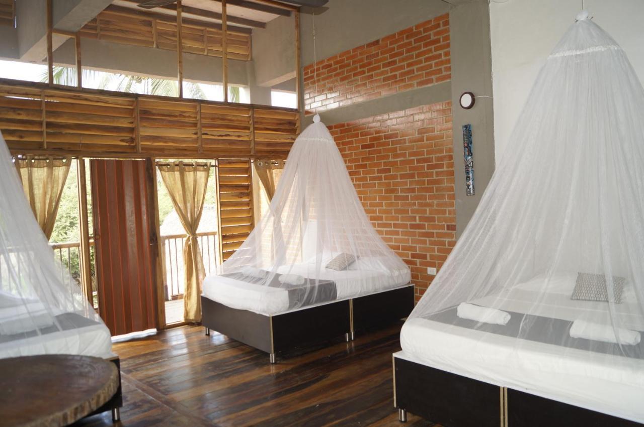I Wanna Palomino Hotel Luaran gambar