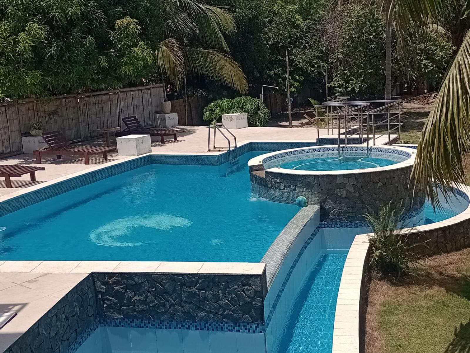 I Wanna Palomino Hotel Luaran gambar