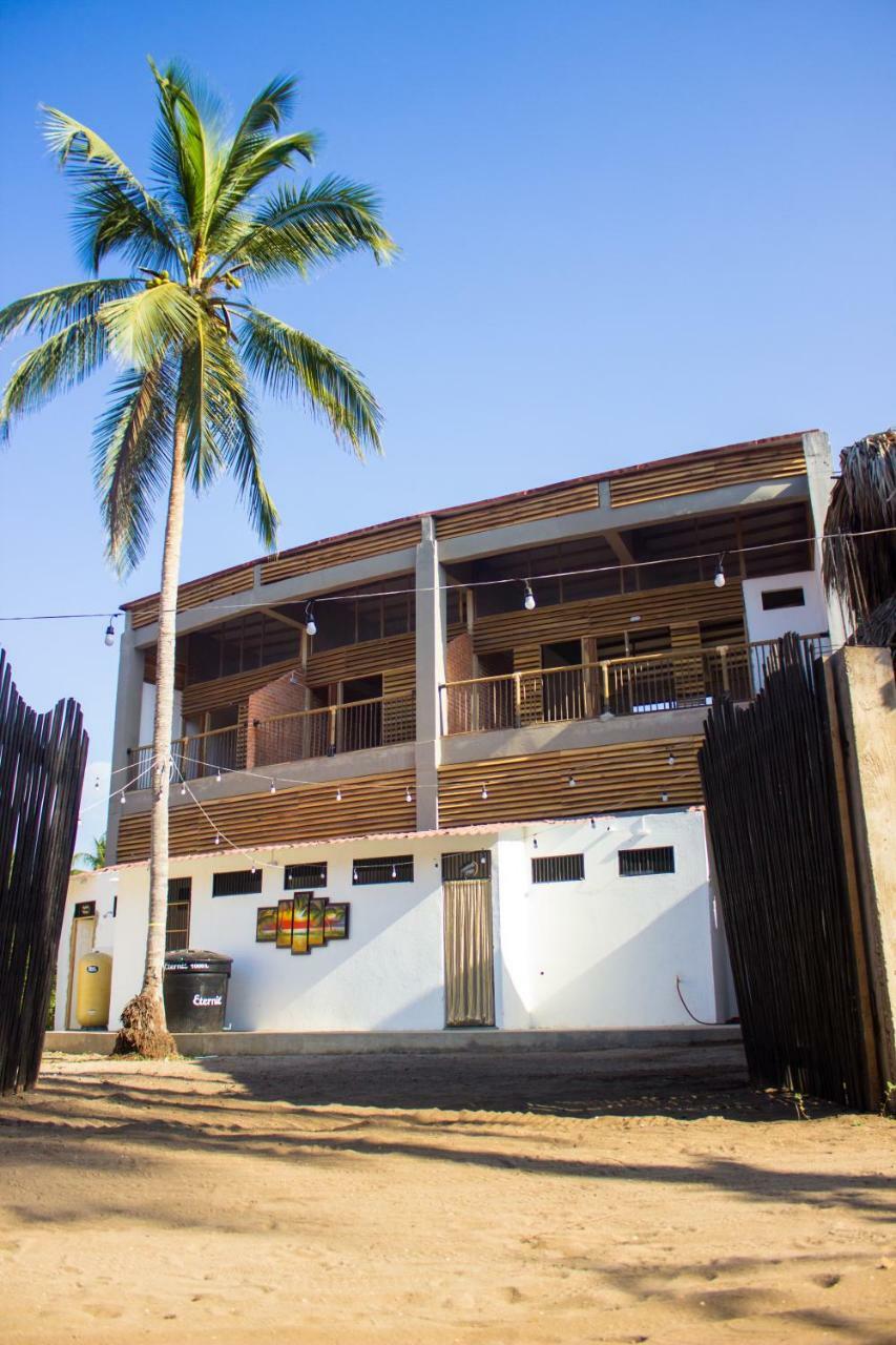 I Wanna Palomino Hotel Luaran gambar